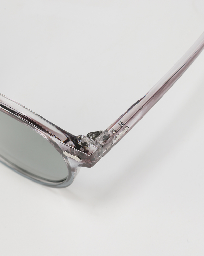 Old money sunglasses