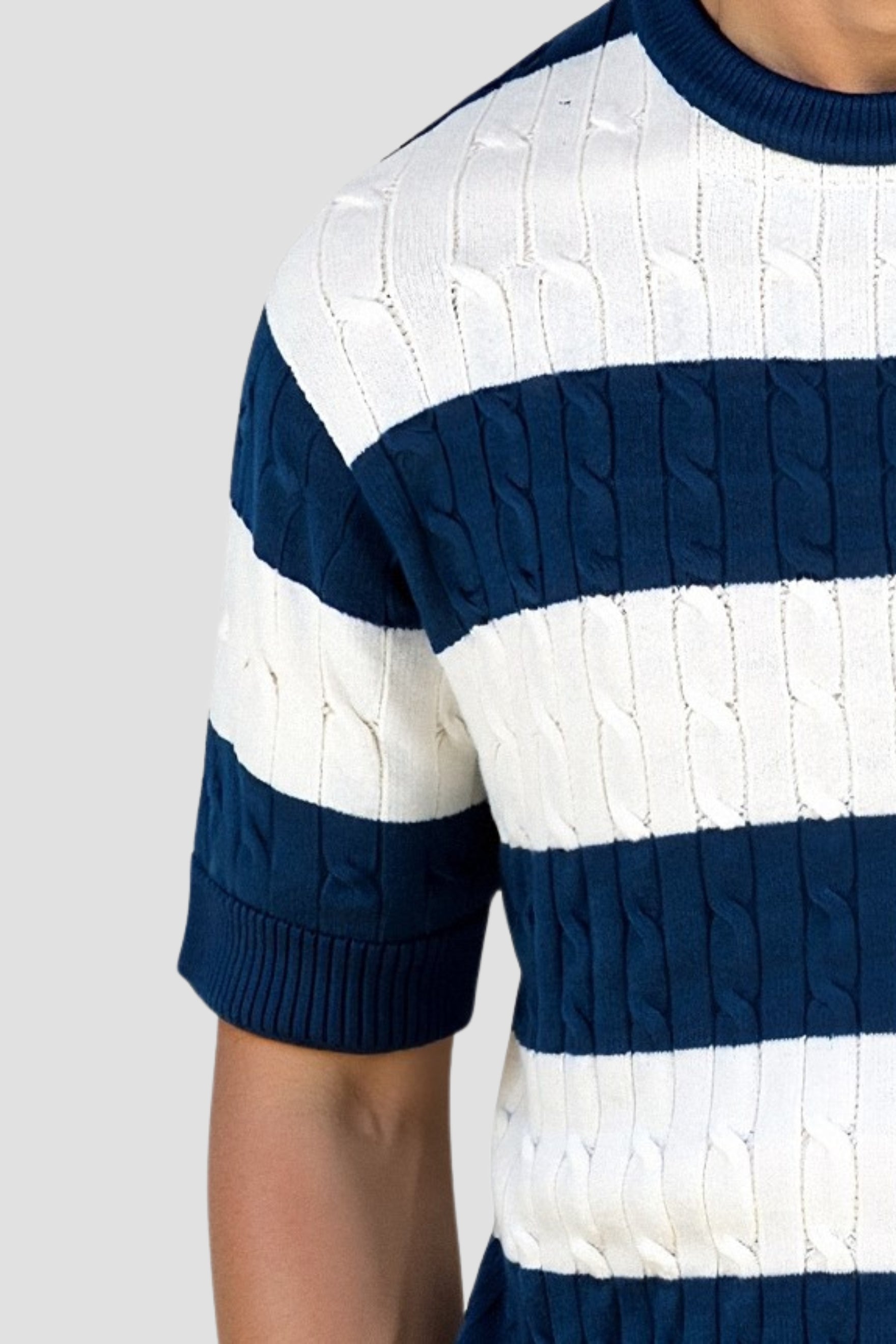 Crew Neck Cable Knit Strifens T-shirt
