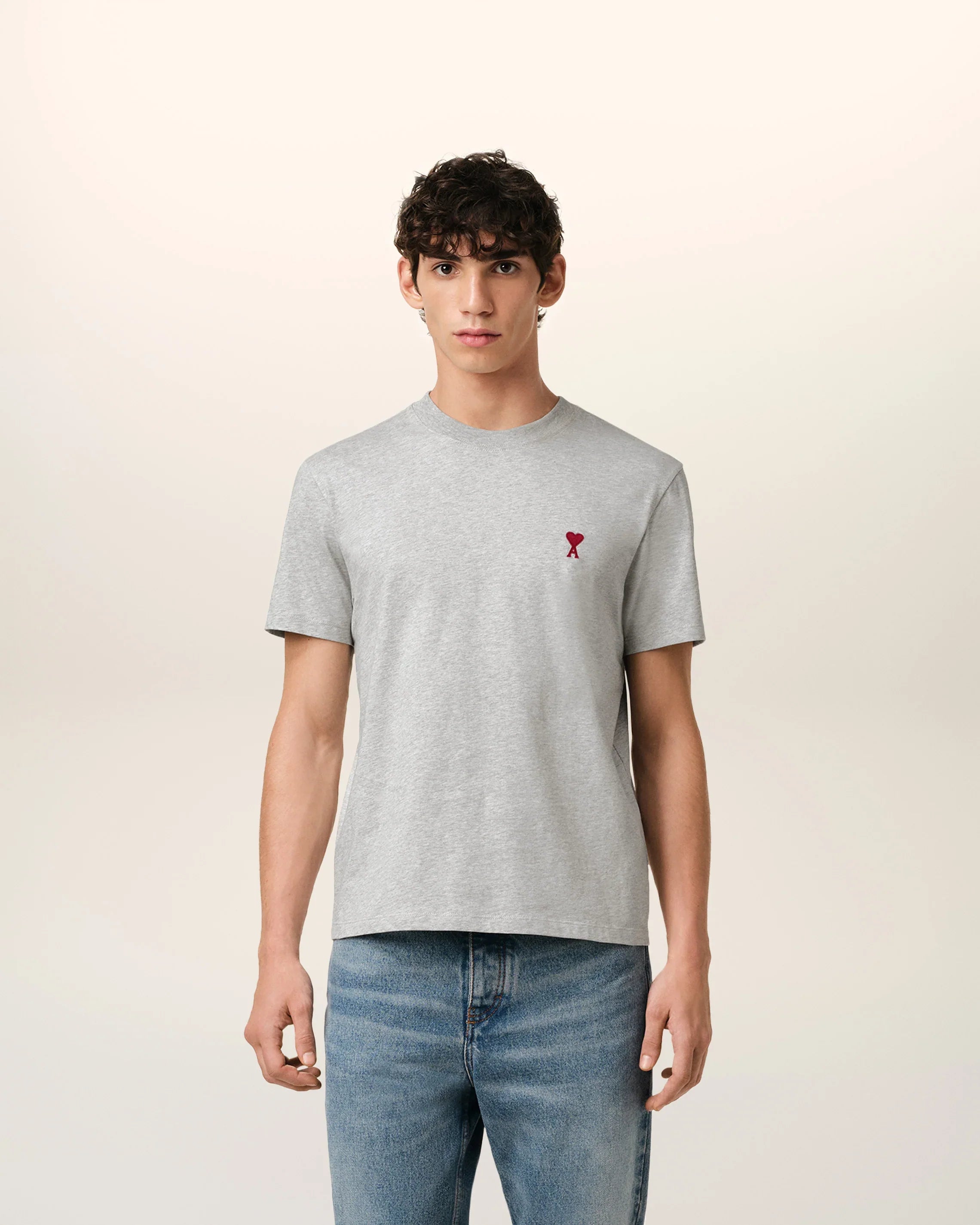 Ami T-Shirt mit gesticktem A-HERZ