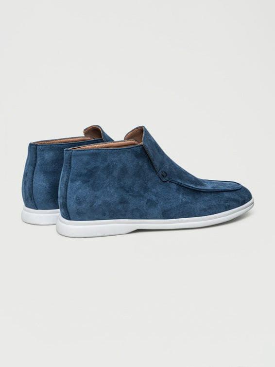 herren-Hellblau-mokassins-aus-edlem-wildleder-mit-schlichtem-und-zeitlosem-design