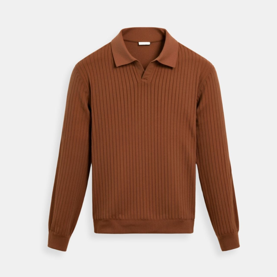 Stroachingly long arm polo