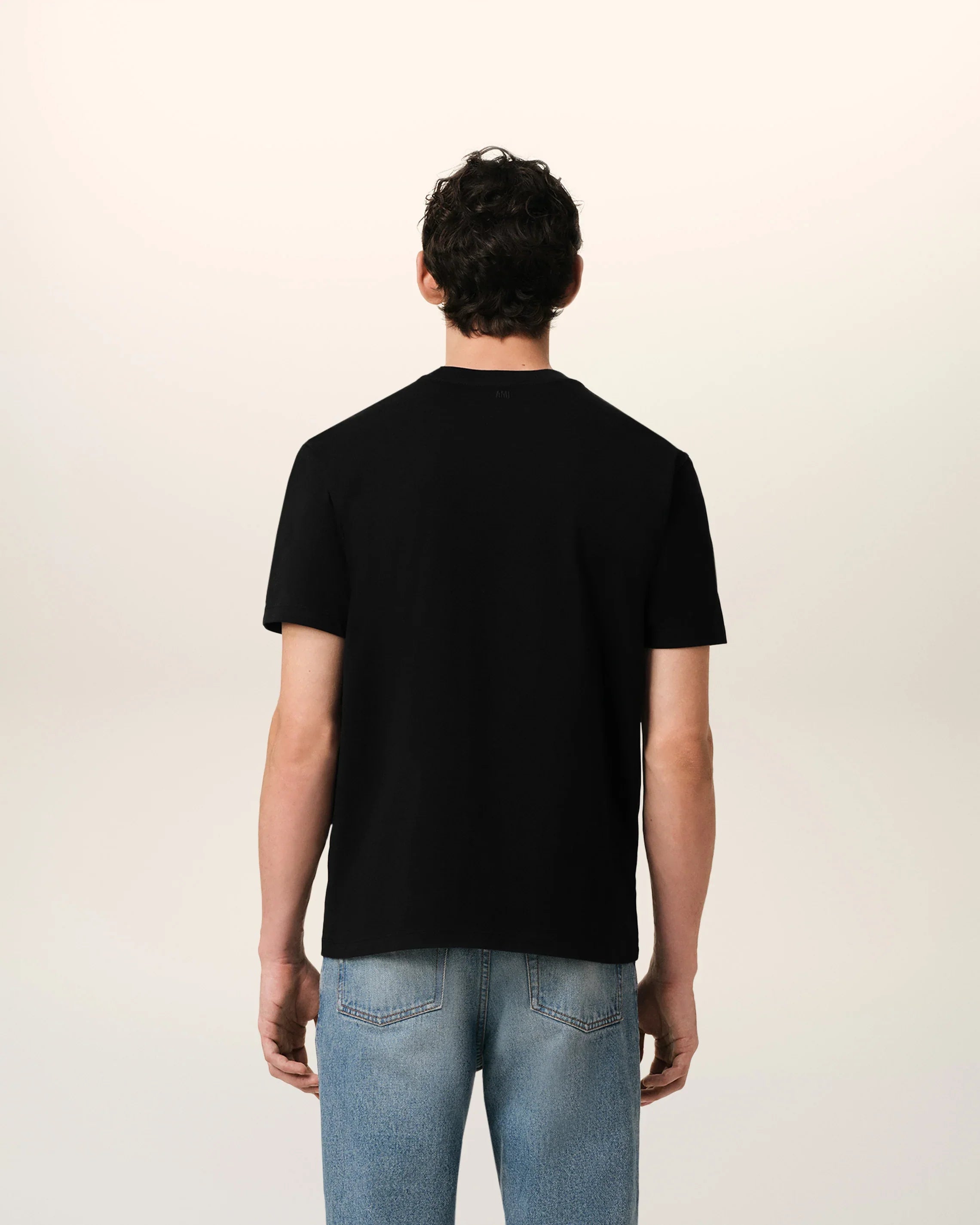Ami T-Shirt mit gesticktem A-HERZ