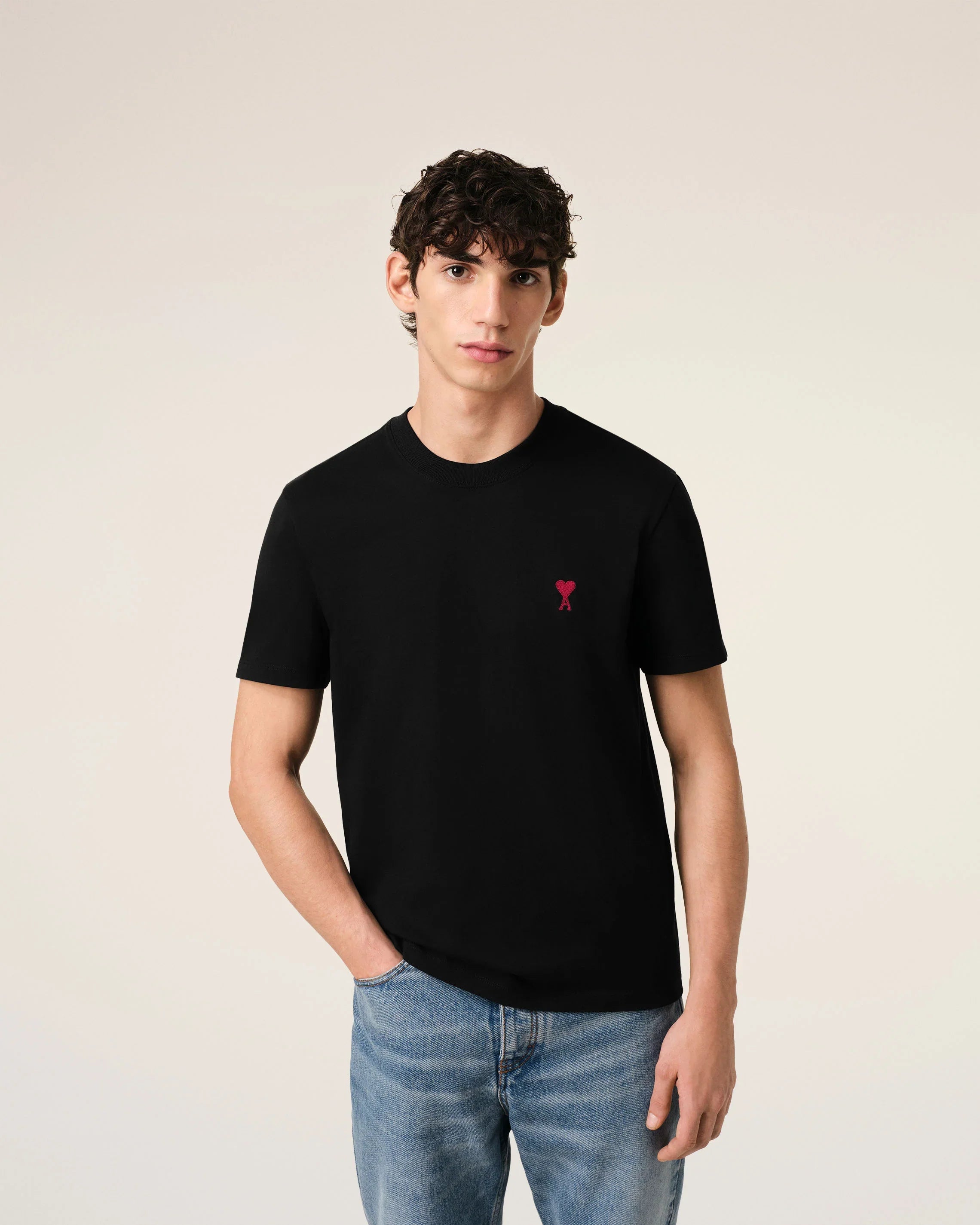 Ami T-Shirt mit gesticktem A-HERZ