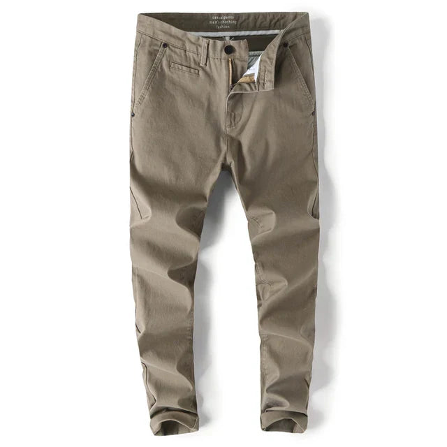 Chino slim droit
