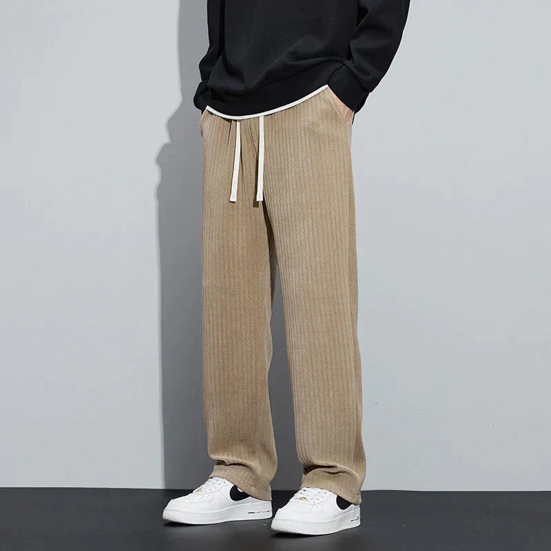 Roman including pantalon