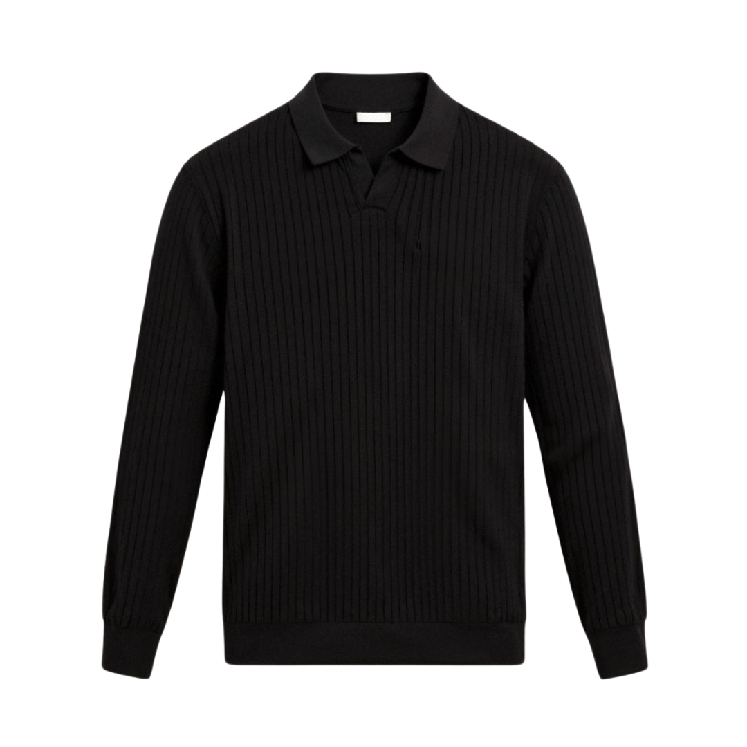 Stroachingly long arm polo