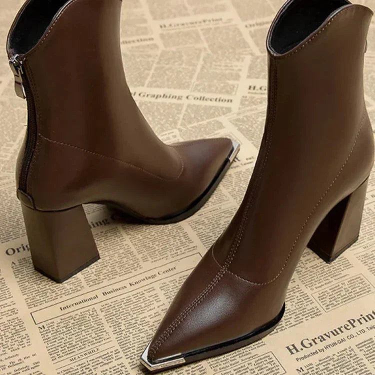 Chroom Tip Chelsea Boot